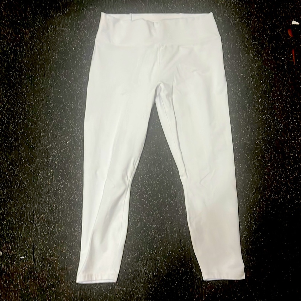 White Fabletics PowerHold leggings size XL